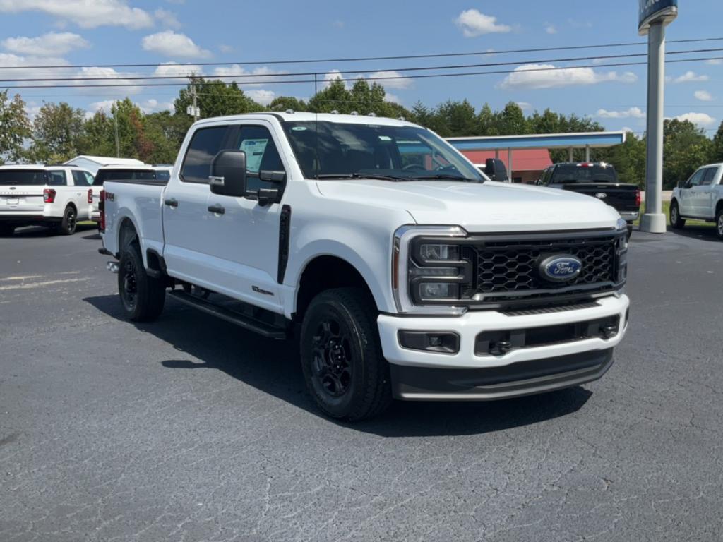 new 2024 Ford F-250 car, priced at $65,610