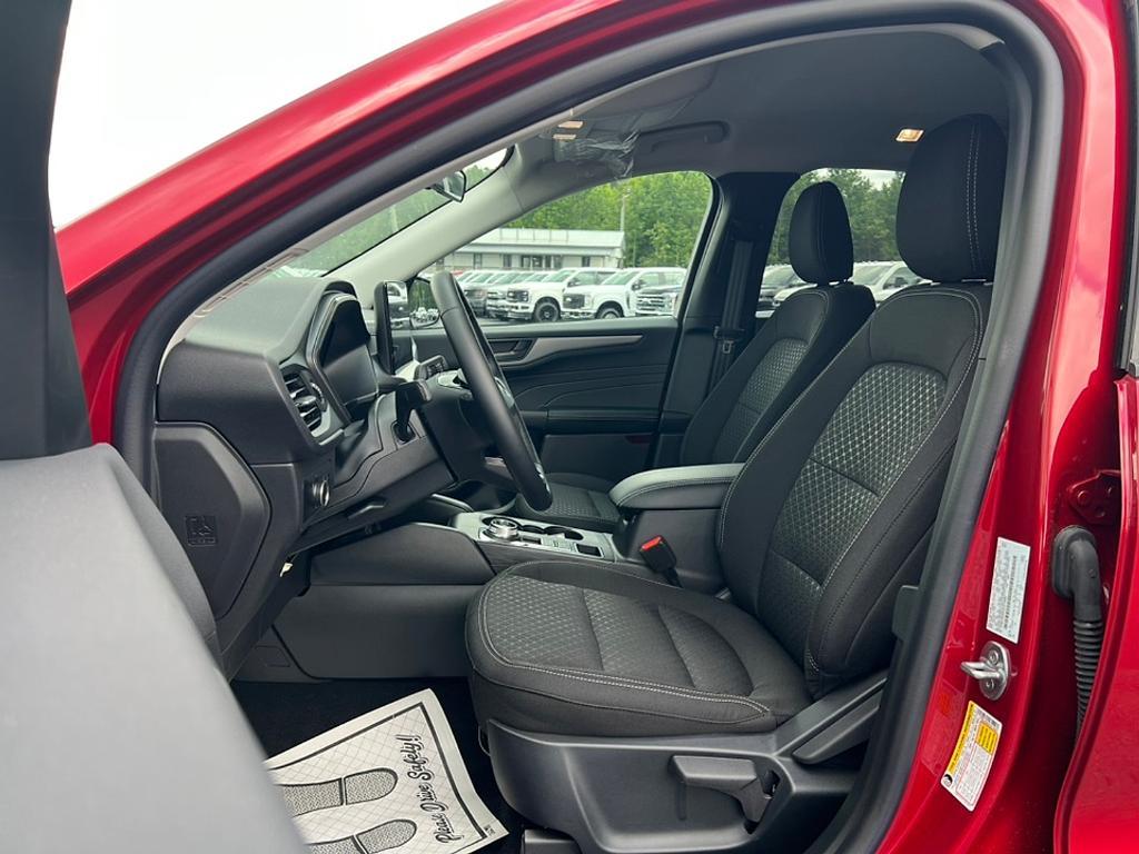 new 2025 Ford Escape car, priced at $23,820