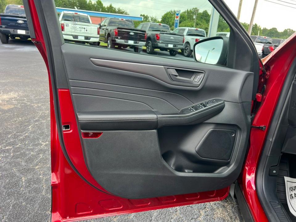 new 2025 Ford Escape car, priced at $24,320