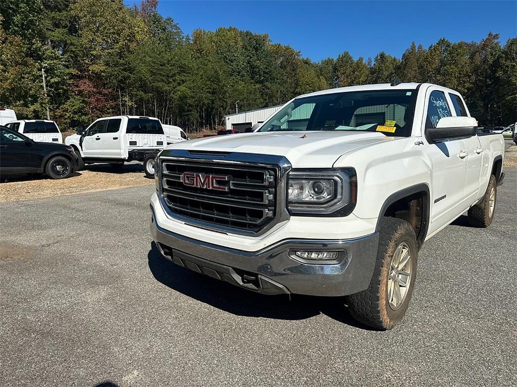 used 2018 GMC Sierra 1500 car, priced at $15,392