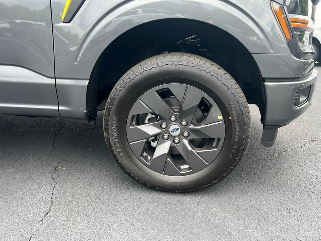 new 2025 Ford F-150 car, priced at $46,205