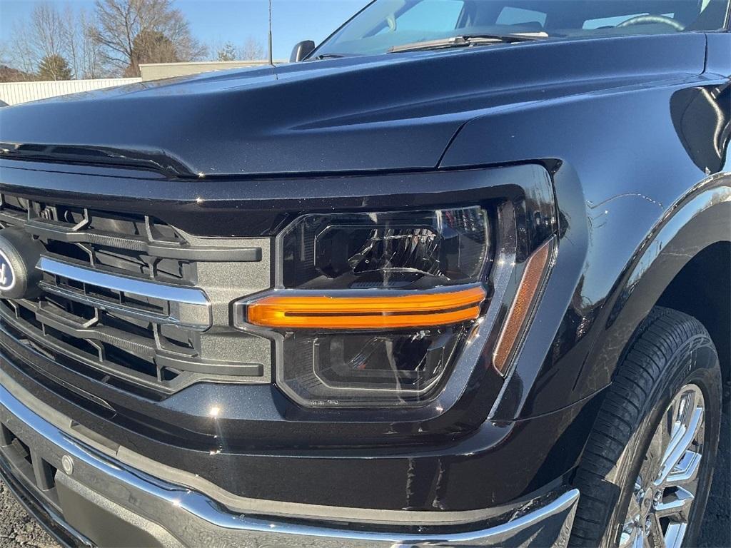 new 2025 Ford F-150 car, priced at $58,325