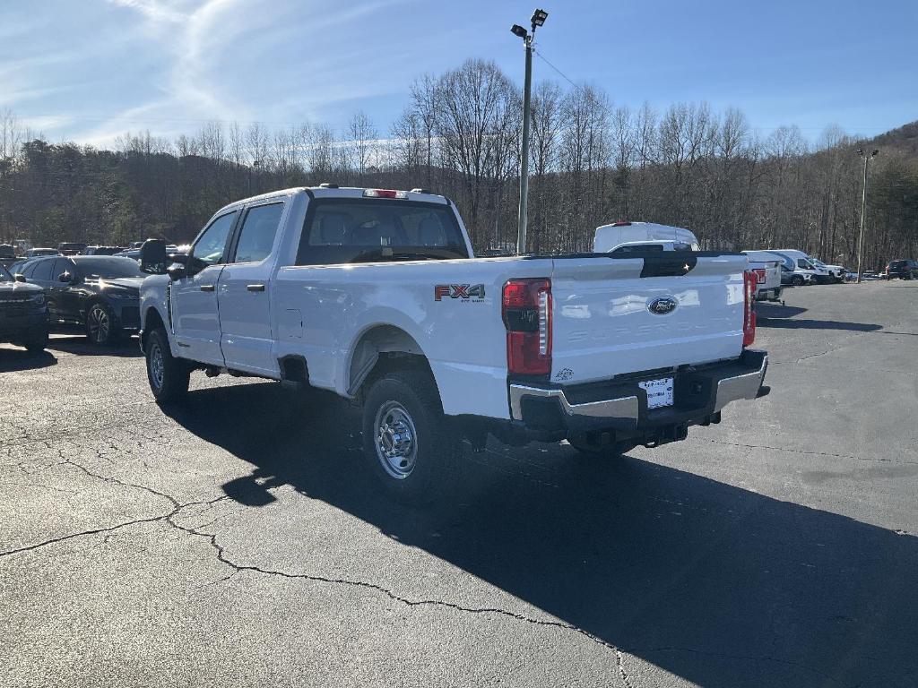 new 2025 Ford F-250 car, priced at $69,465