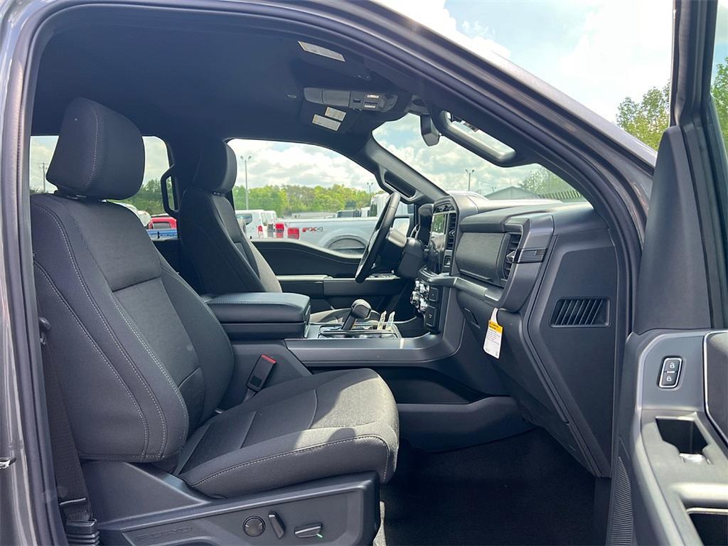 new 2025 Ford F-150 car, priced at $55,826