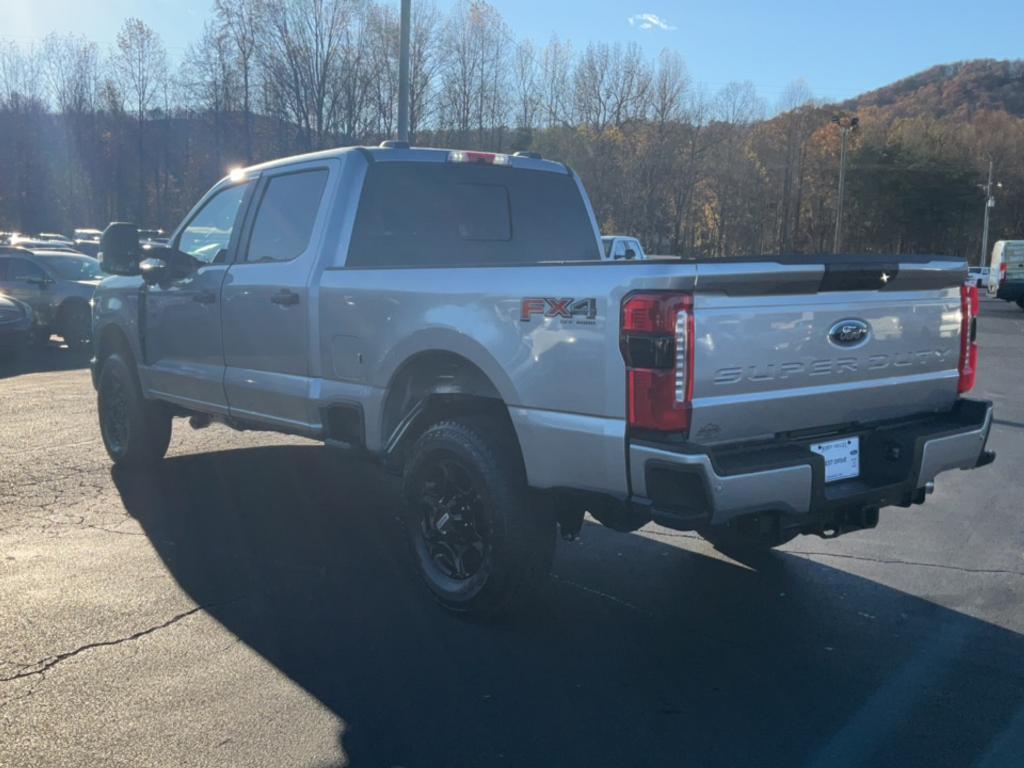 new 2024 Ford F-250 car, priced at $55,245