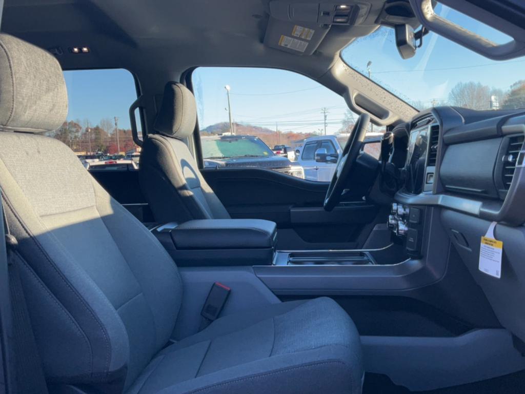 new 2024 Ford F-150 car, priced at $58,540