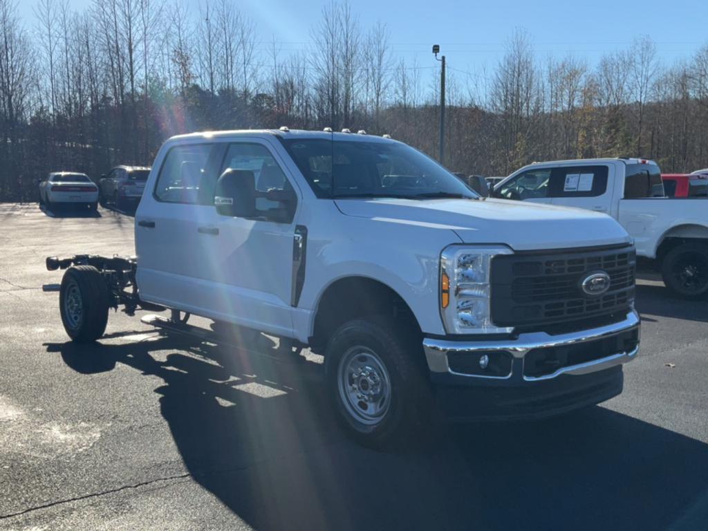 new 2024 Ford F-250 car, priced at $47,570