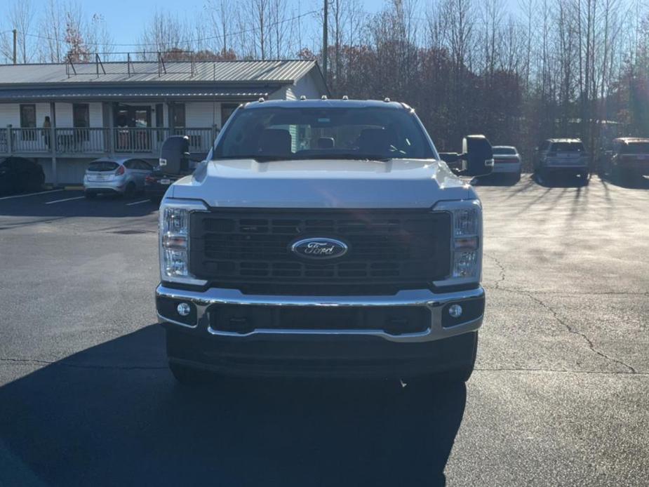 new 2024 Ford F-250 car, priced at $46,820