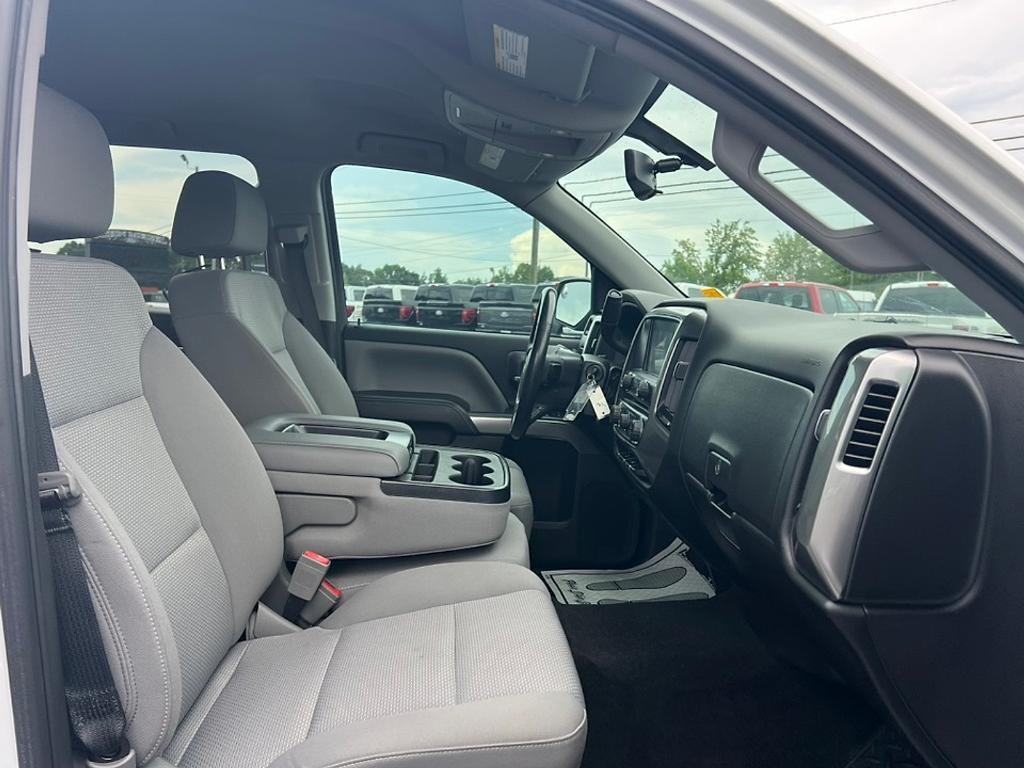 used 2018 Chevrolet Silverado 1500 car, priced at $25,998