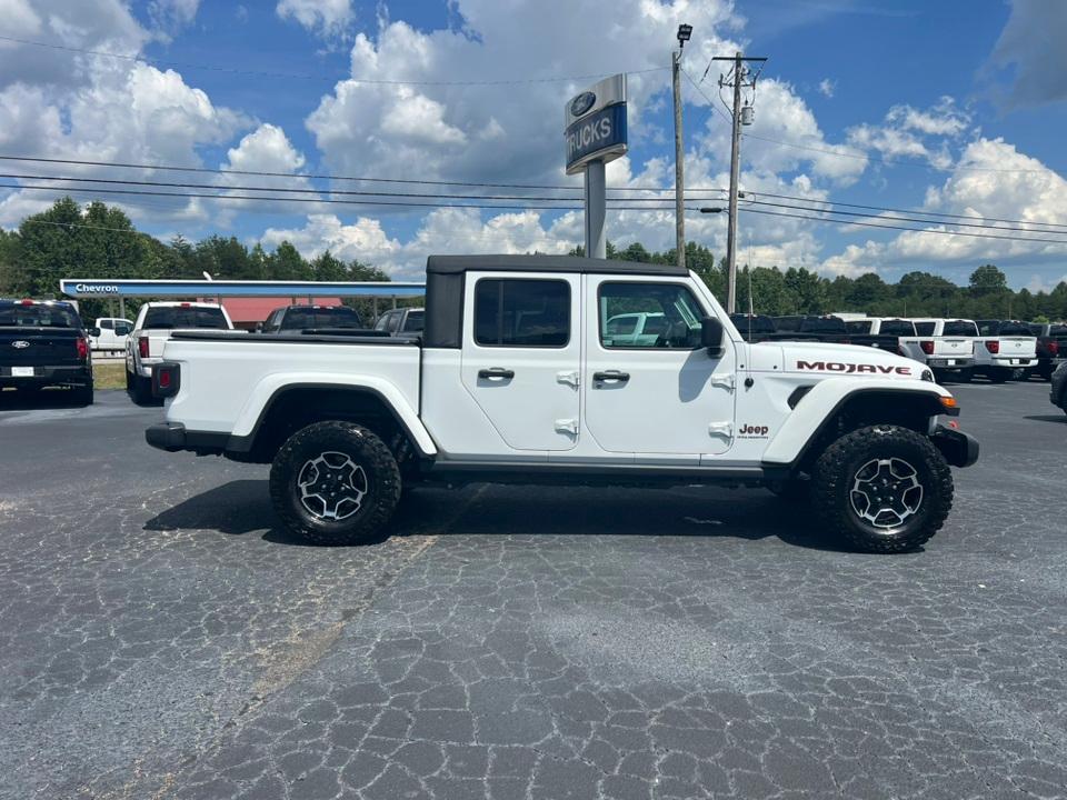 used 2023 Jeep Gladiator car, priced at $41,322