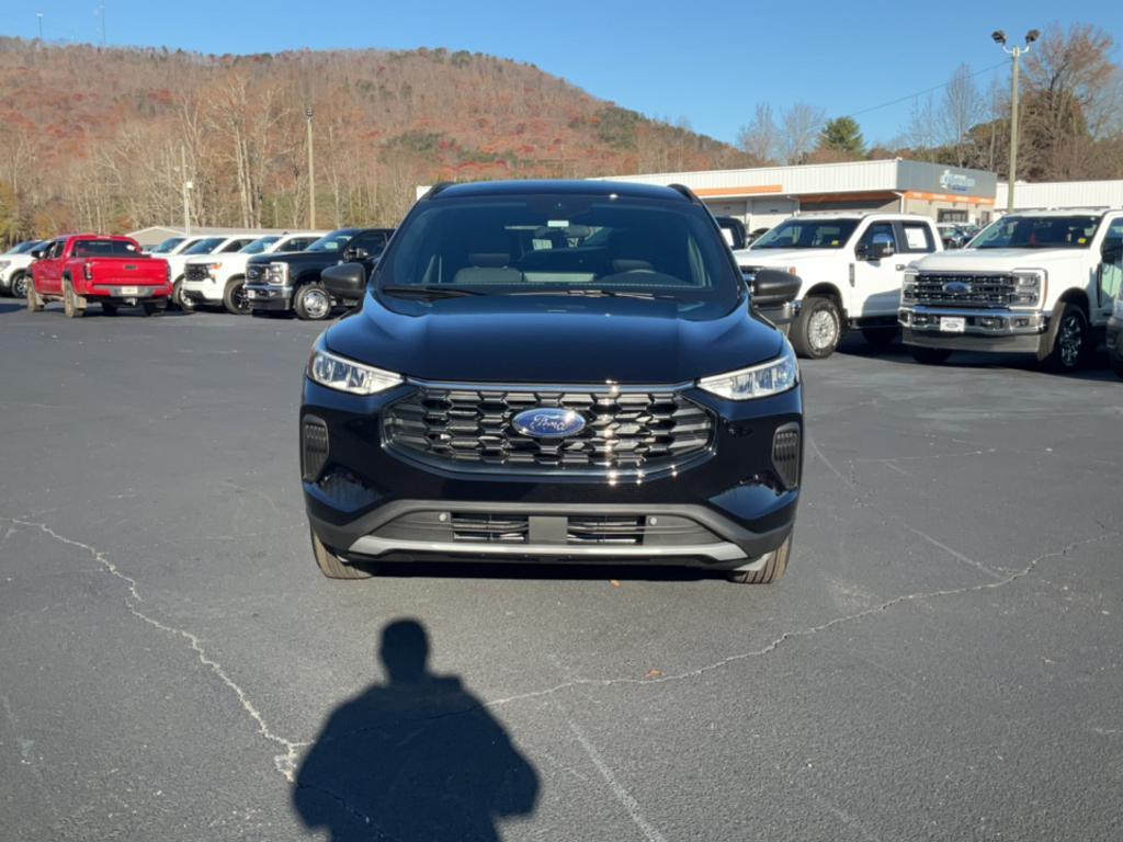 new 2025 Ford Escape car, priced at $31,475