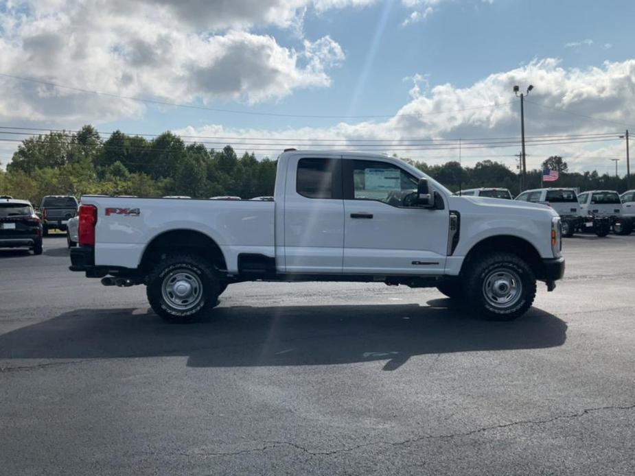 new 2024 Ford F-250 car, priced at $59,420