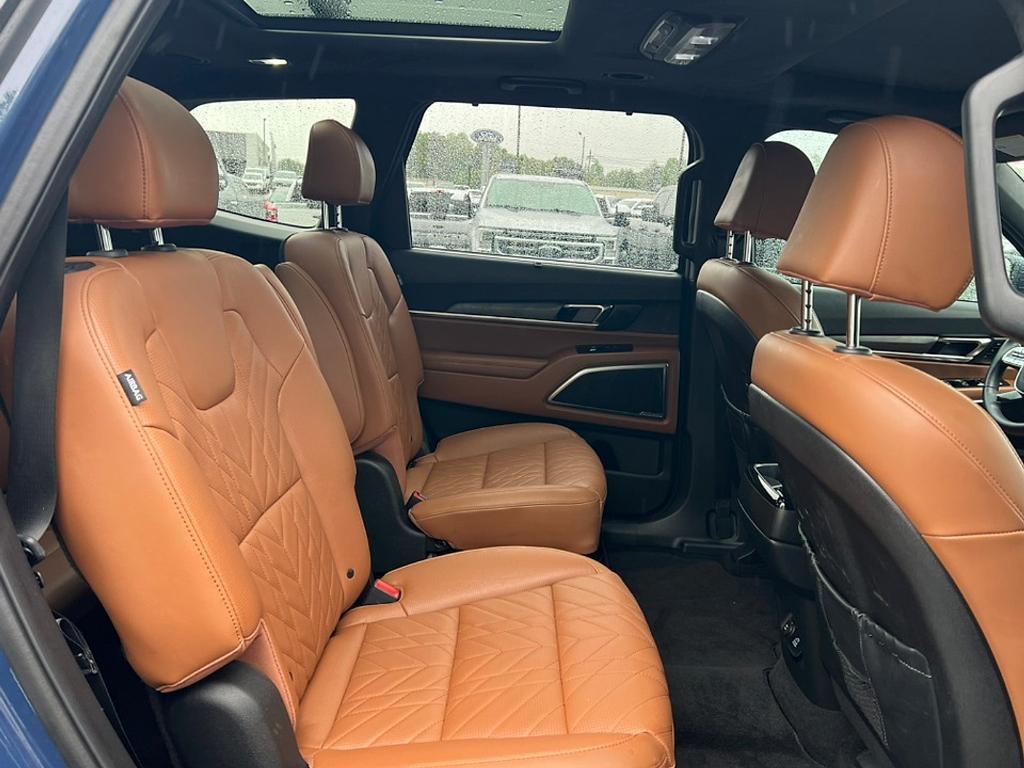 used 2023 Kia Telluride car, priced at $42,859