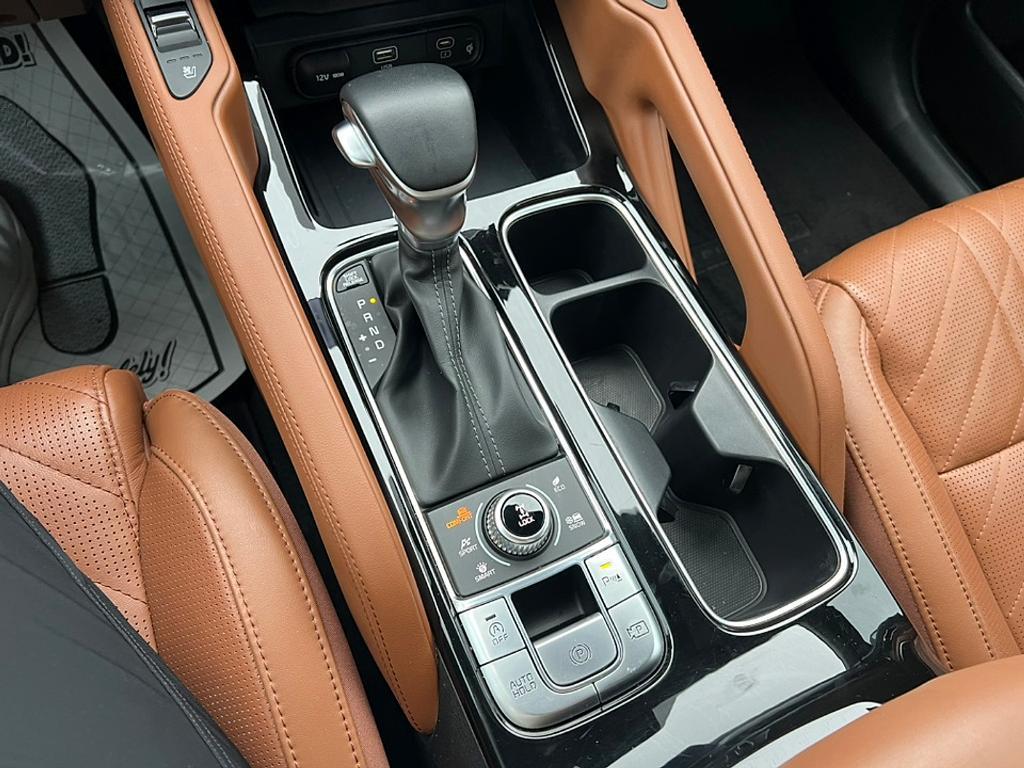 used 2023 Kia Telluride car, priced at $42,859