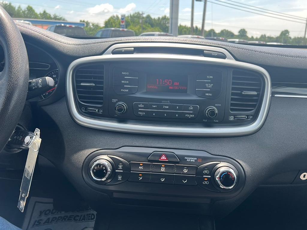 used 2016 Kia Sorento car, priced at $7,877
