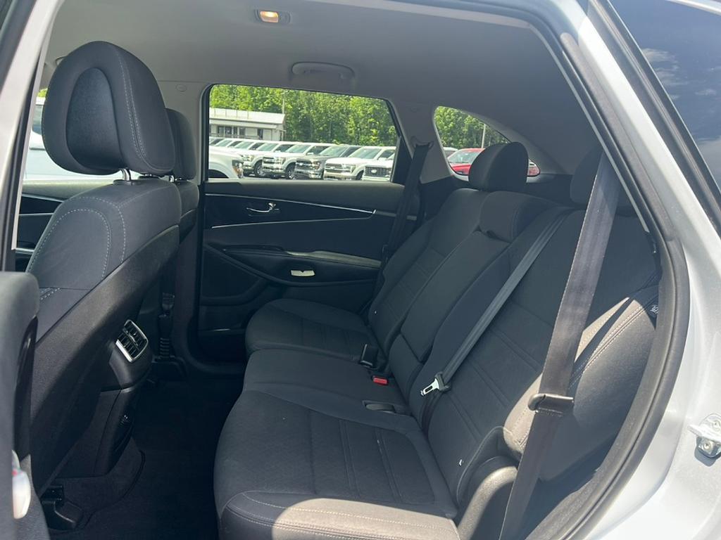 used 2016 Kia Sorento car, priced at $7,877