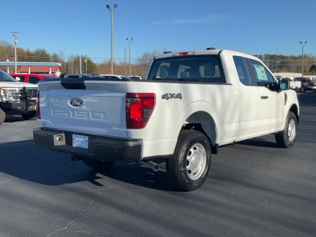 new 2024 Ford F-150 car, priced at $42,590