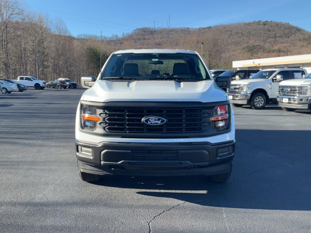 new 2024 Ford F-150 car, priced at $42,590