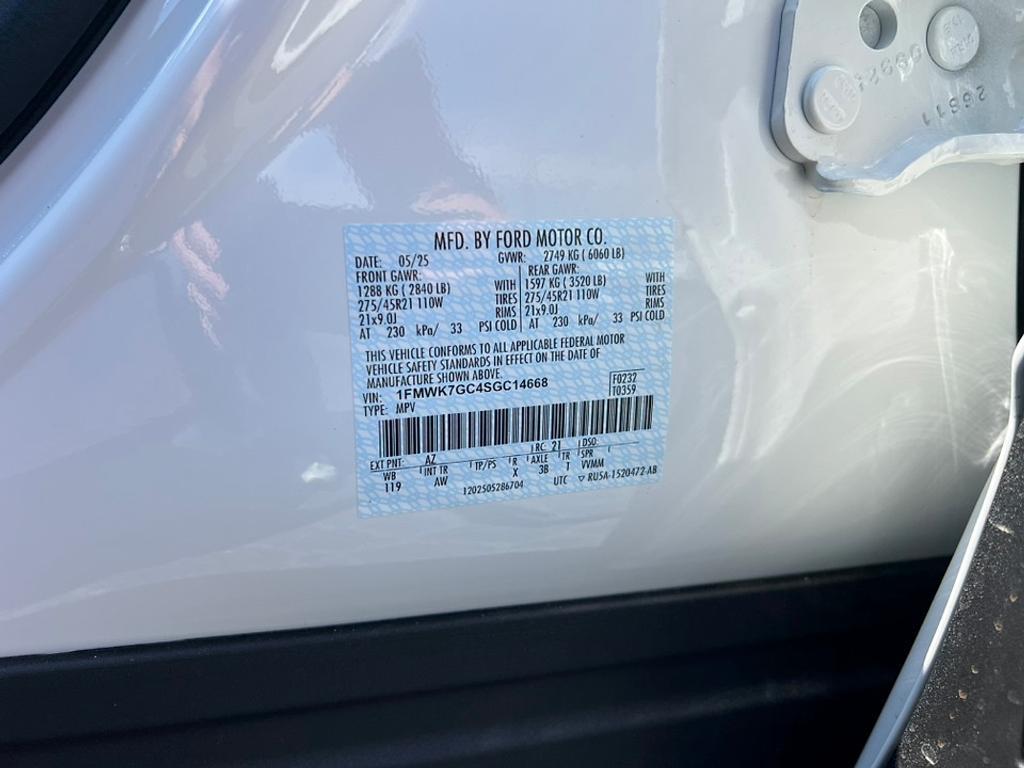 new 2025 Ford Explorer car, priced at $54,680