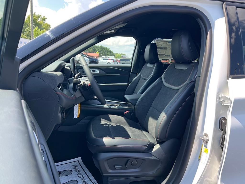 new 2025 Ford Explorer car, priced at $54,680