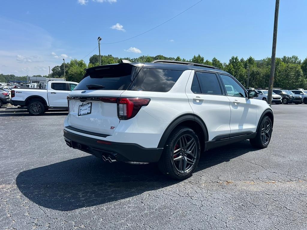 new 2025 Ford Explorer car, priced at $54,680