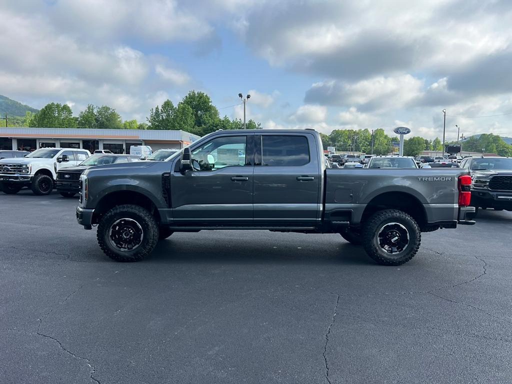 new 2025 Ford F-250 car, priced at $72,100