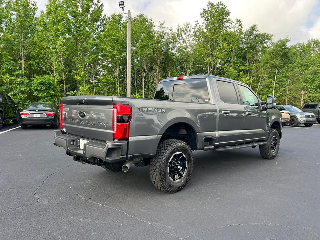 new 2025 Ford F-250 car, priced at $72,100