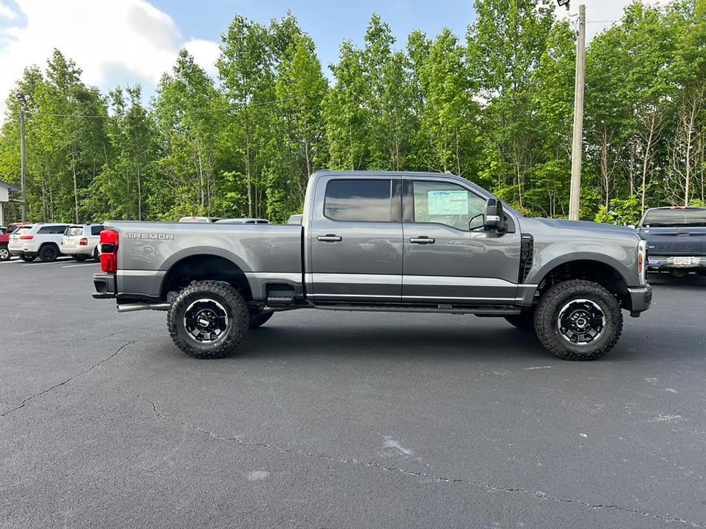 new 2025 Ford F-250 car, priced at $72,100