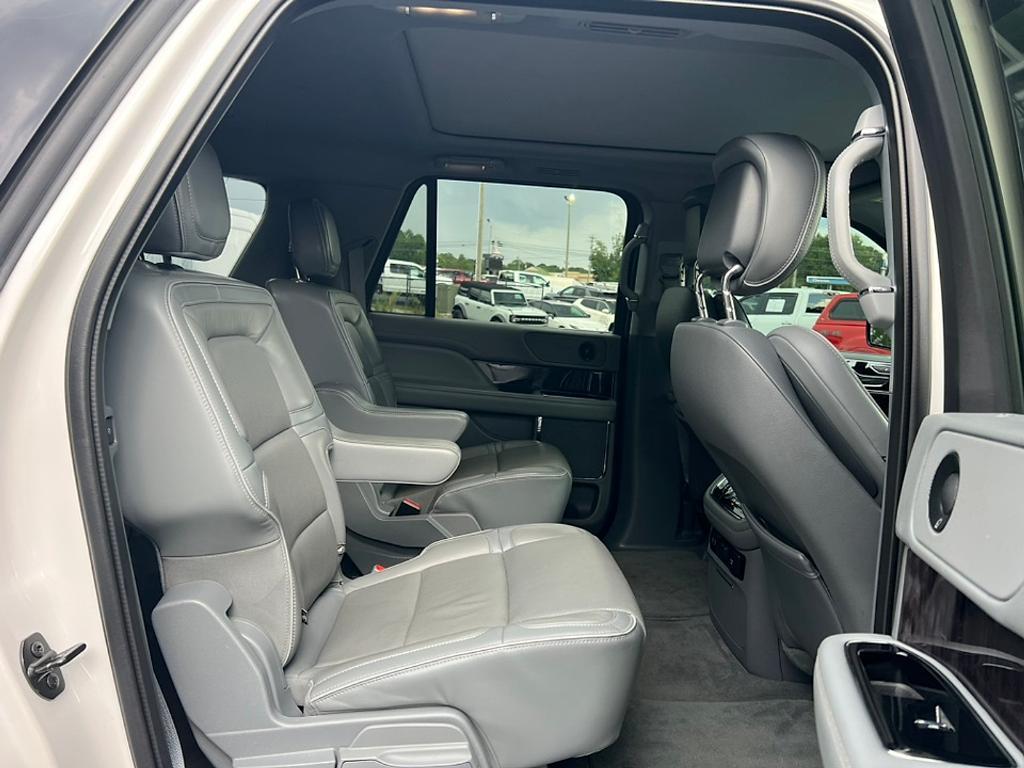 used 2019 Lincoln Navigator L car, priced at $24,999