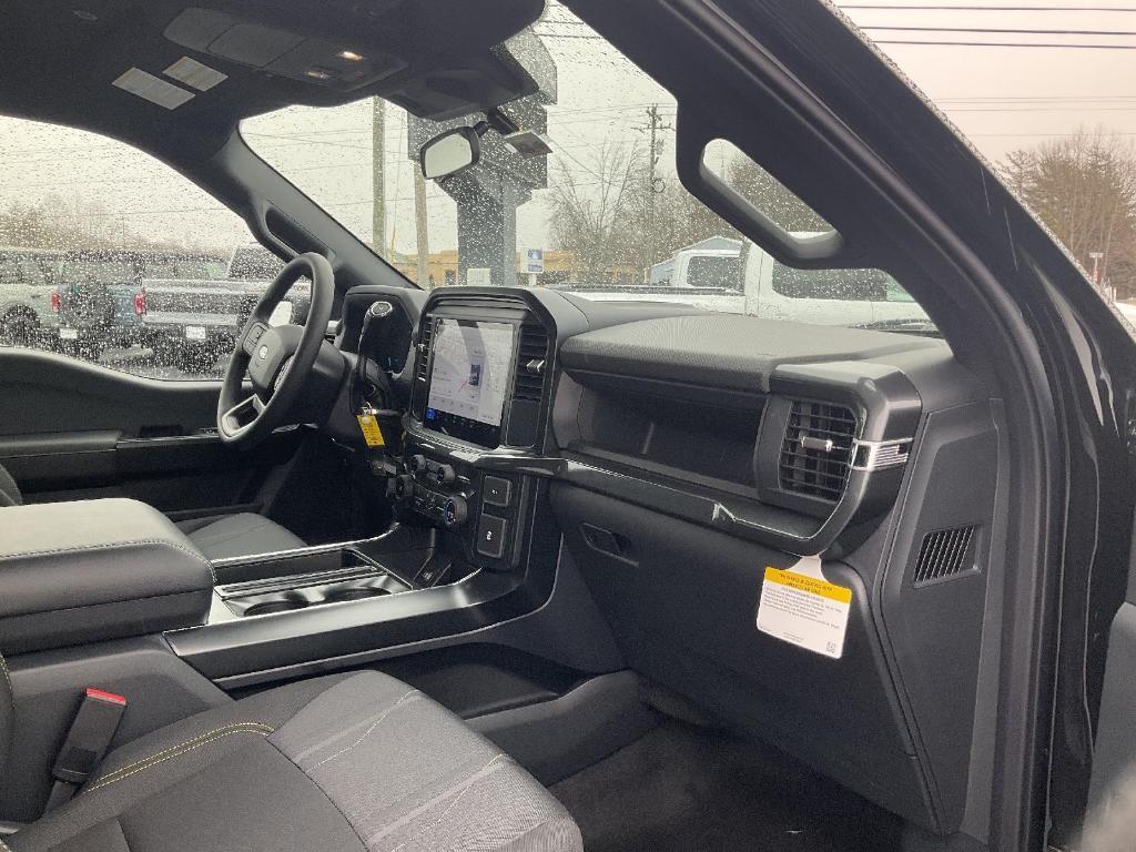 new 2025 Ford F-150 car, priced at $52,240