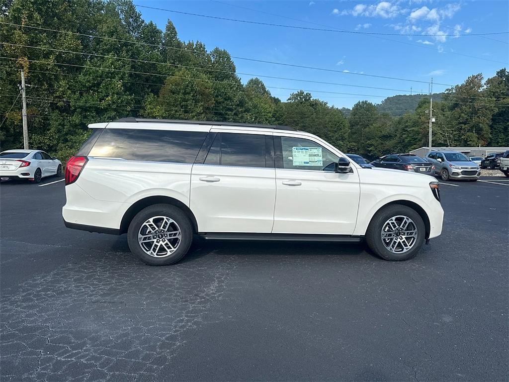 new 2025 Ford Expedition Max car, priced at $72,880