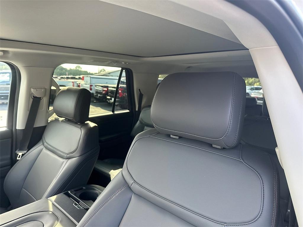 new 2025 Ford Expedition Max car, priced at $72,880