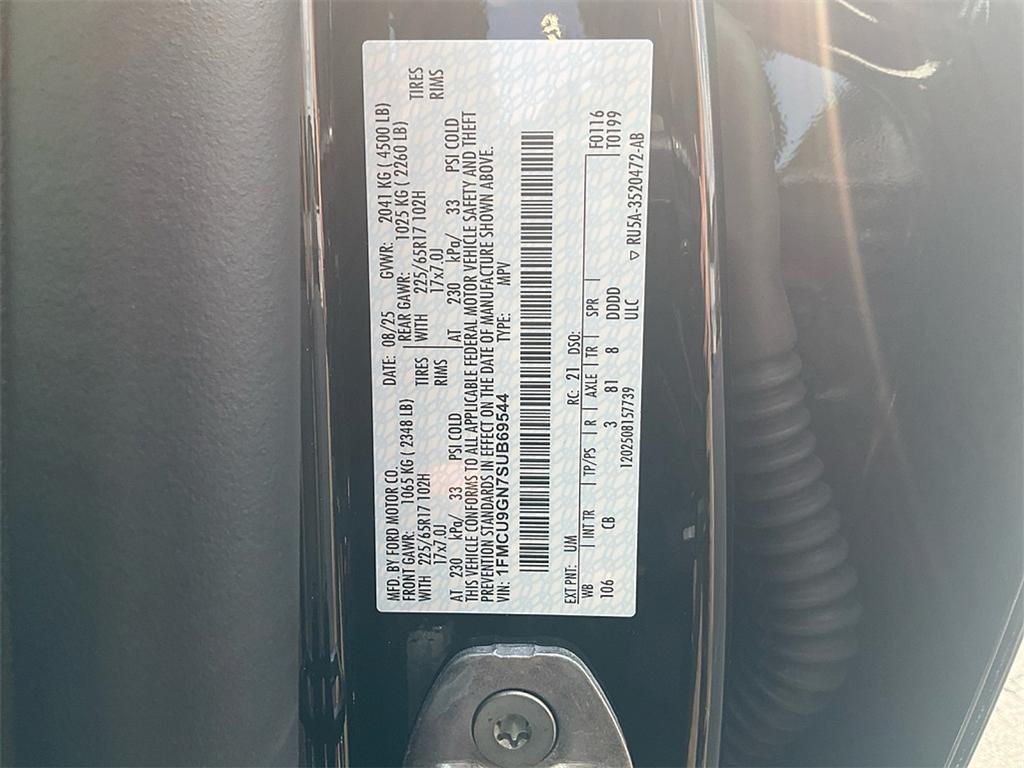 new 2025 Ford Escape car, priced at $25,250
