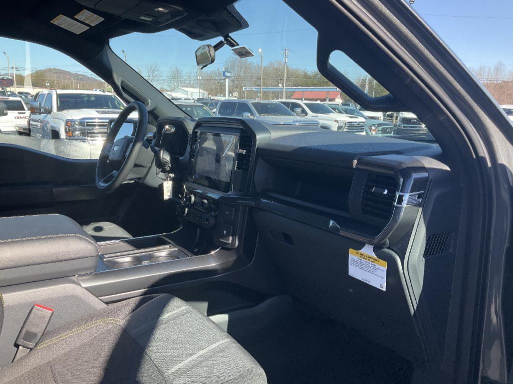 new 2025 Ford F-150 car, priced at $52,240