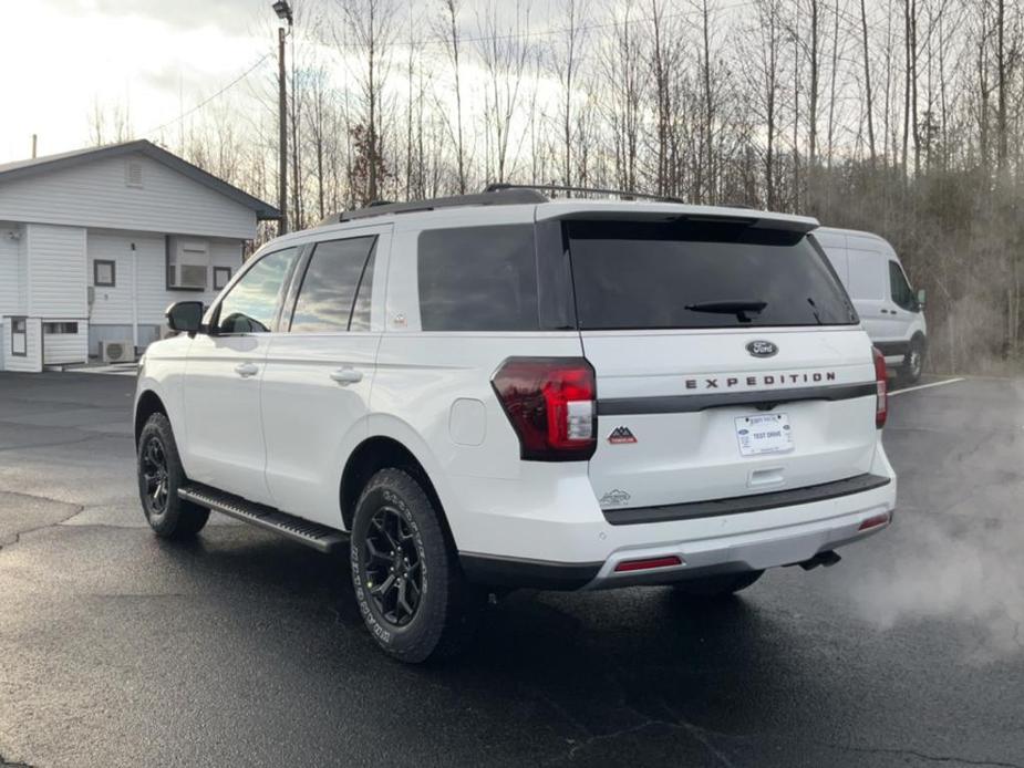 new 2024 Ford Expedition car, priced at $73,845