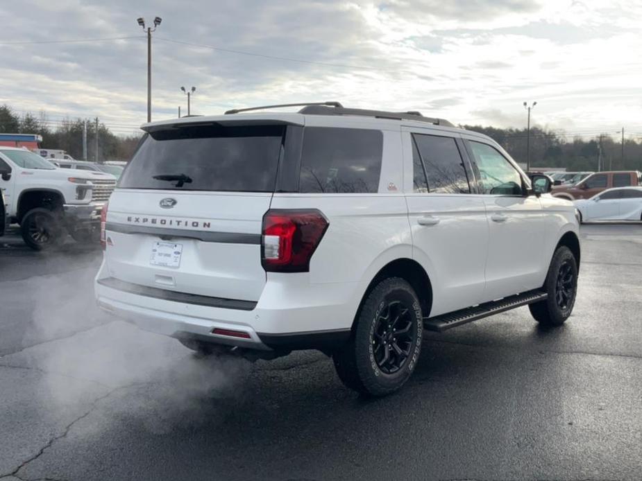 new 2024 Ford Expedition car, priced at $73,845