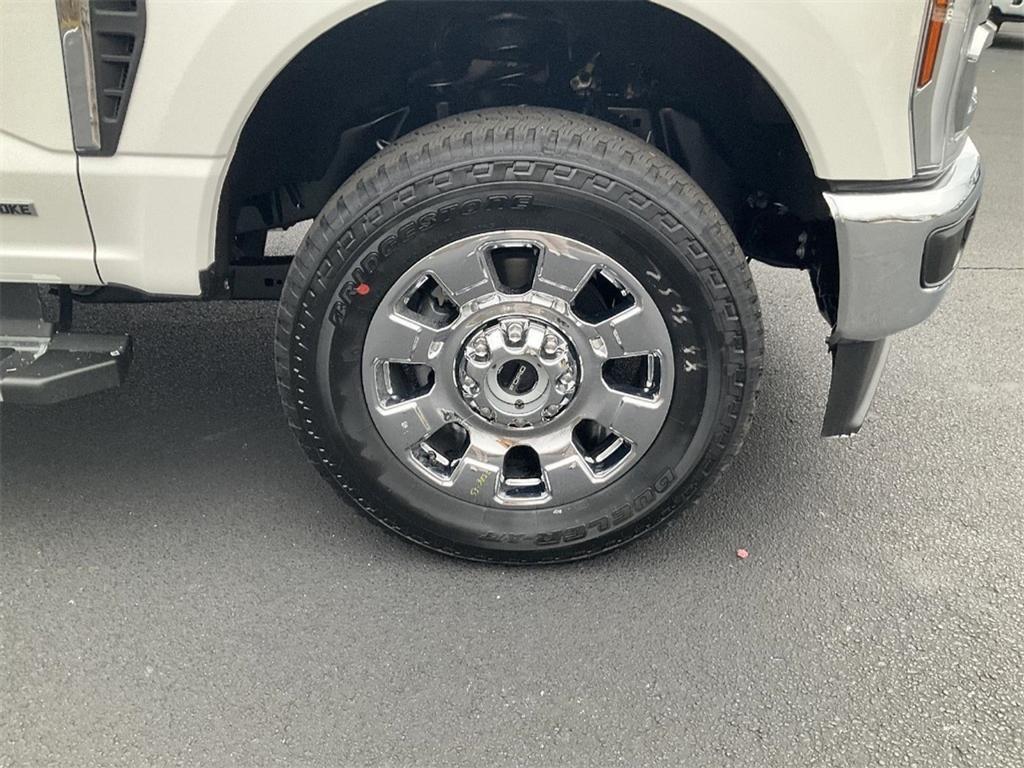 new 2025 Ford F-250 car, priced at $78,410