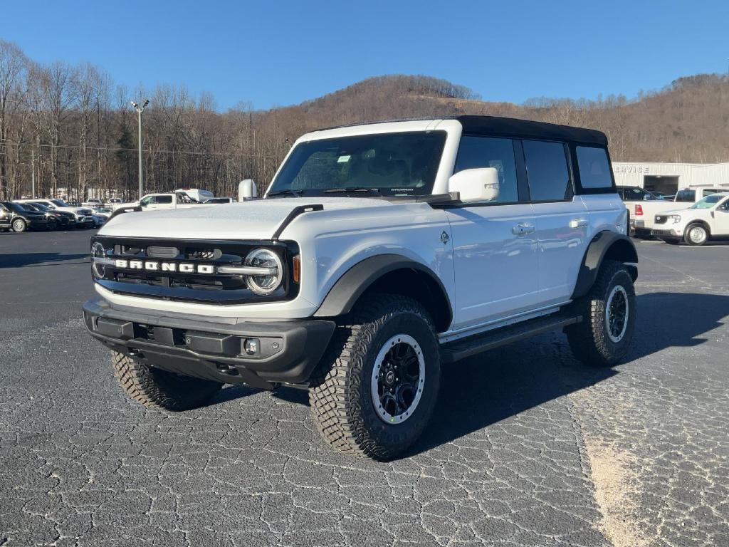 new 2024 Ford Bronco car, priced at $54,625