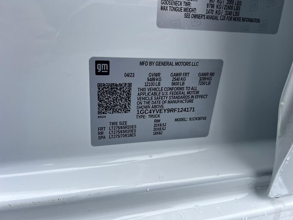 used 2024 Chevrolet Silverado 3500 car, priced at $72,455