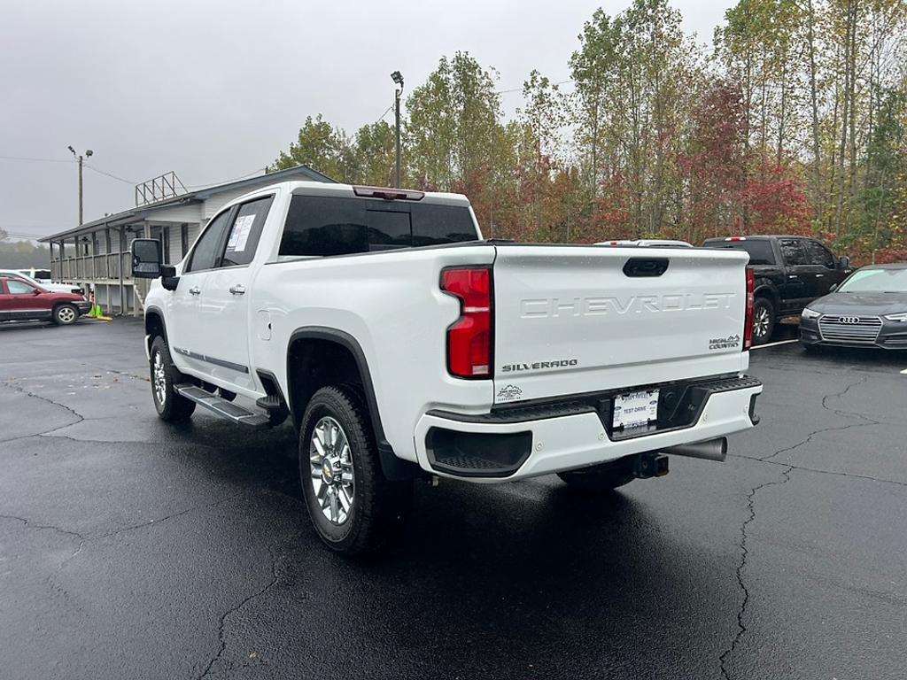 used 2024 Chevrolet Silverado 3500 car, priced at $72,455