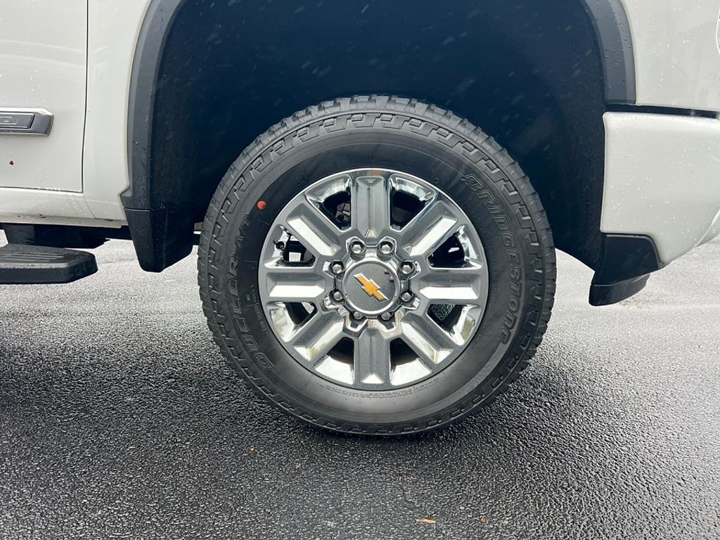 used 2024 Chevrolet Silverado 3500 car, priced at $72,455