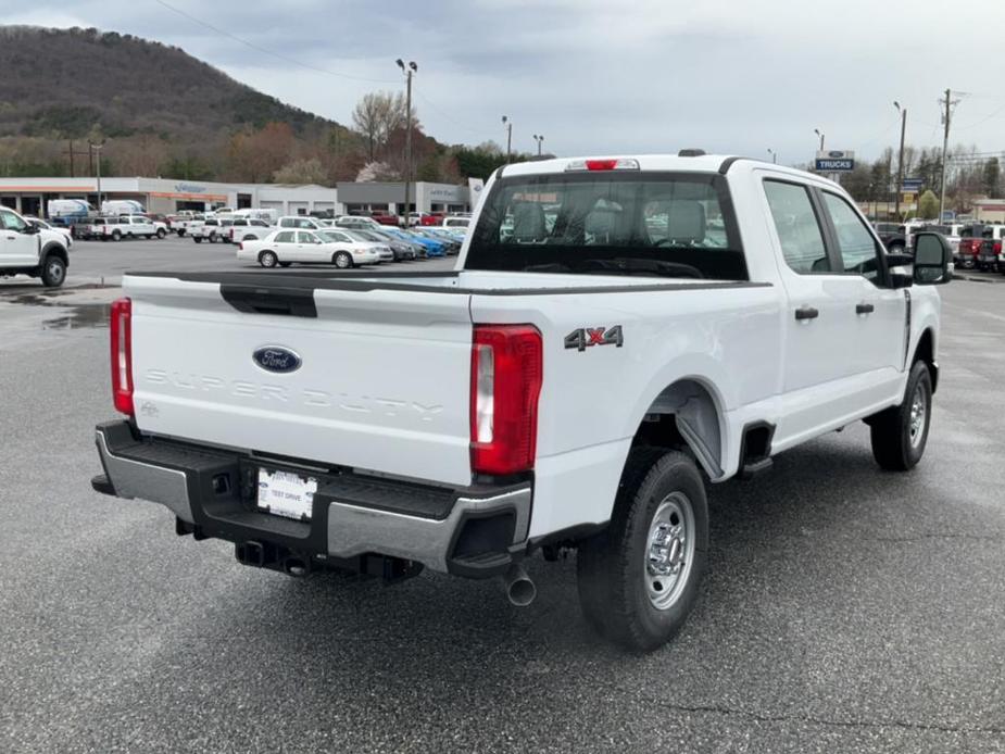 new 2024 Ford F-350 car, priced at $51,990