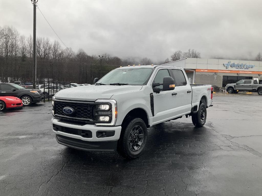 new 2025 Ford F-250 car, priced at $61,590