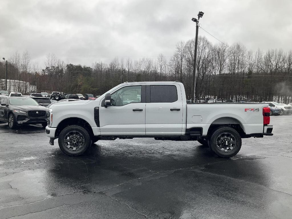 new 2025 Ford F-250 car, priced at $61,590