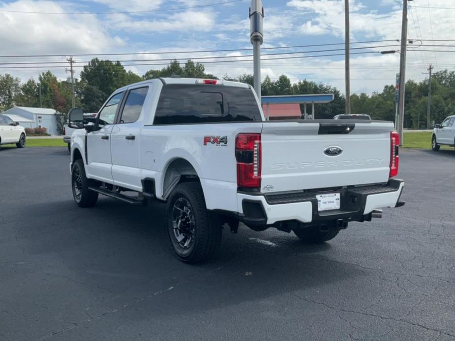 new 2024 Ford F-250 car, priced at $58,985