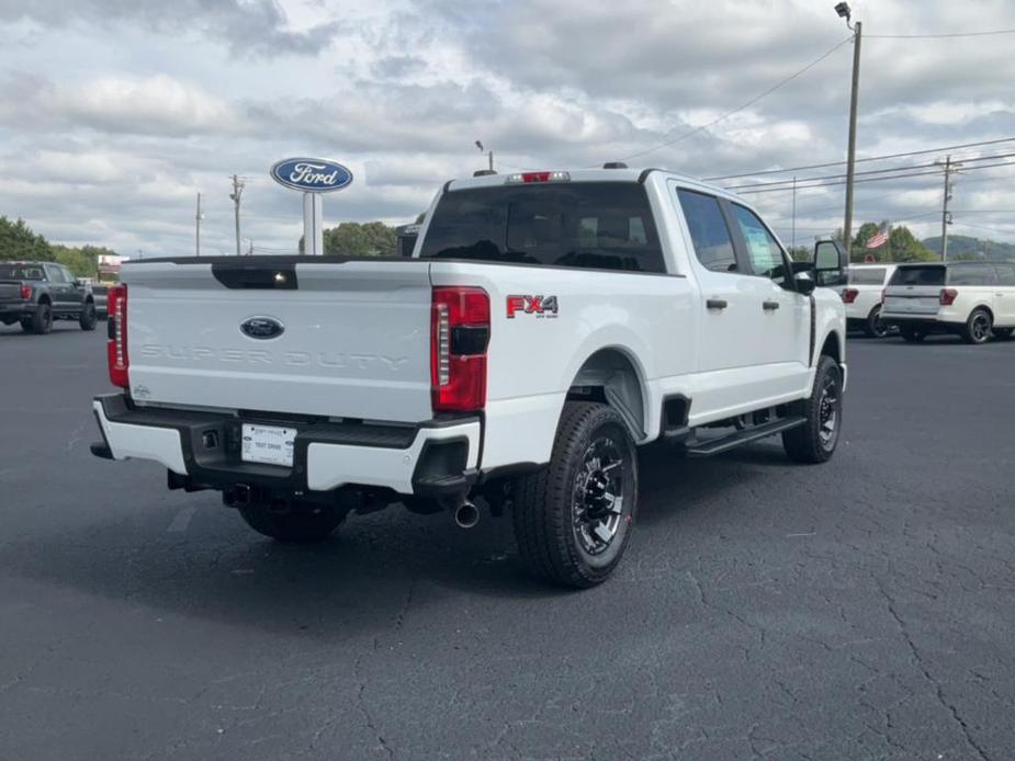 new 2024 Ford F-250 car, priced at $58,985