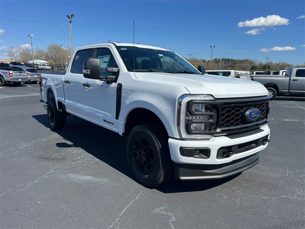 new 2025 Ford F-250 car, priced at $68,085