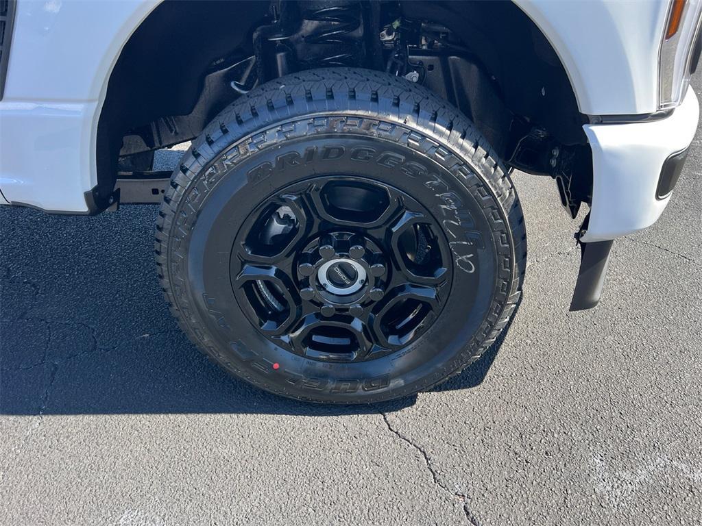 new 2025 Ford F-250 car, priced at $68,085