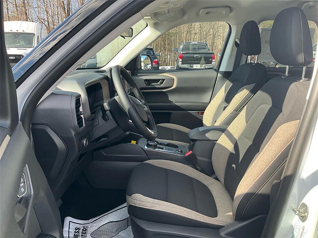 new 2025 Ford Bronco Sport car, priced at $27,060