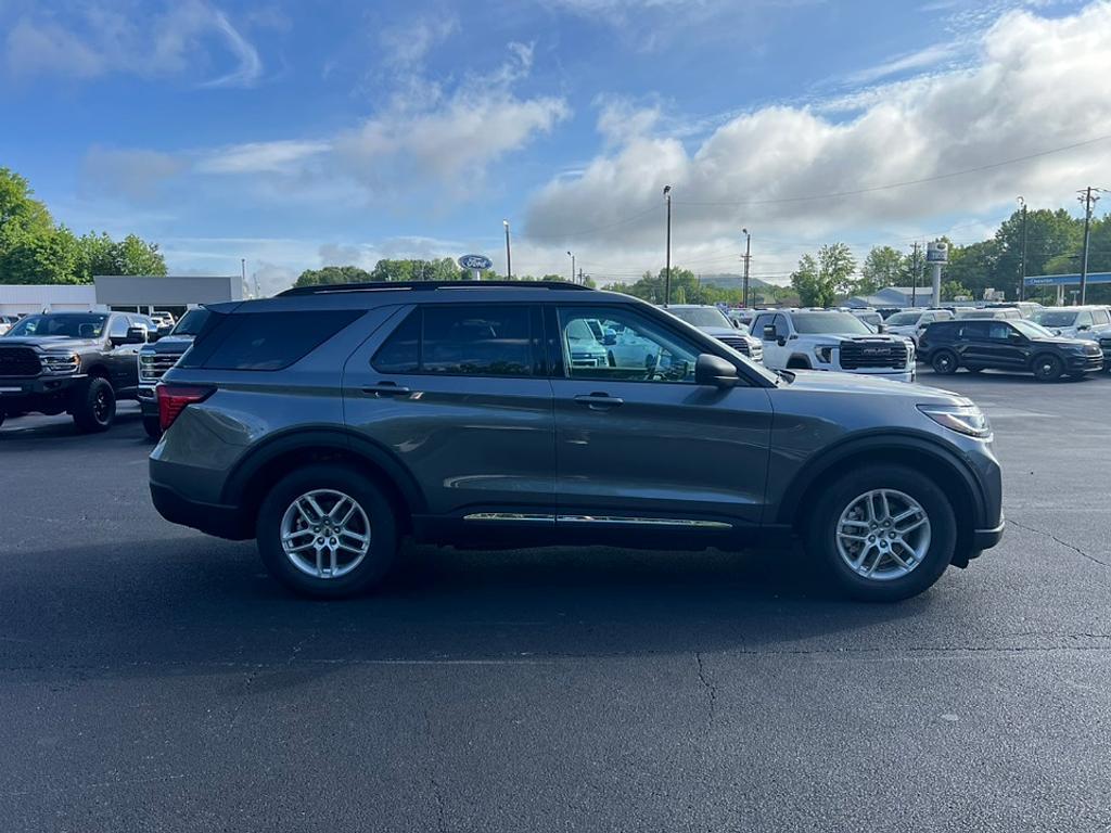 used 2025 Ford Explorer car, priced at $39,999